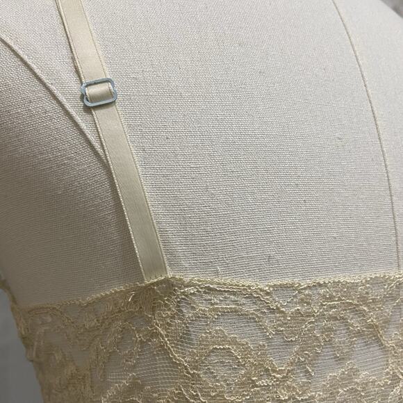 Vintage 50s Pastel Blue Sheer Nylon Crystal Pleated Lacy Full Slip Dress Size 34 - Picture 10 of 12